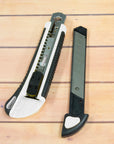 Heavy Duty Self Loading Cutter w/ Grip + 2 Replacement Blades