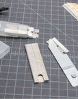 Replacement Razor Blade w/ Tube (8/Tube)