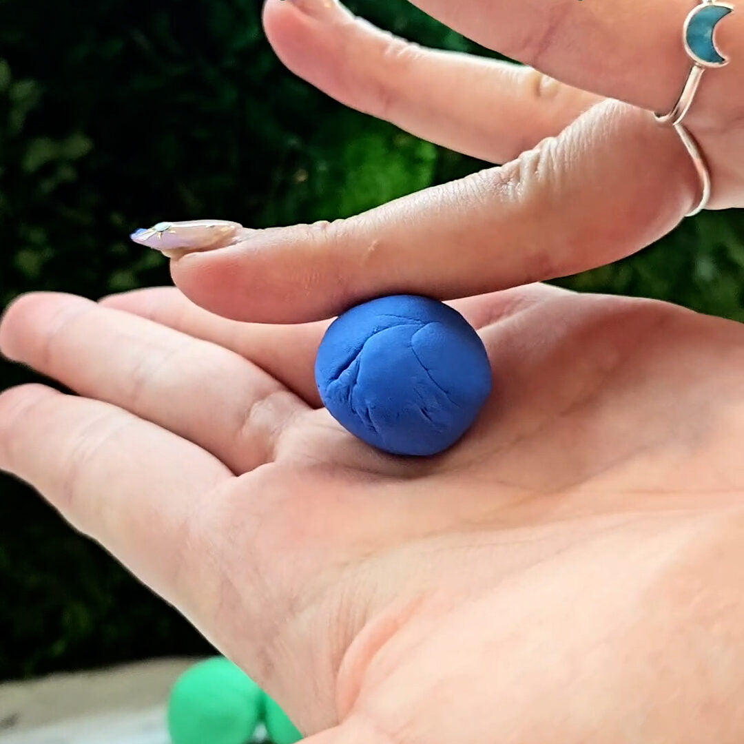 DIY: Clay Caterpillar Craft