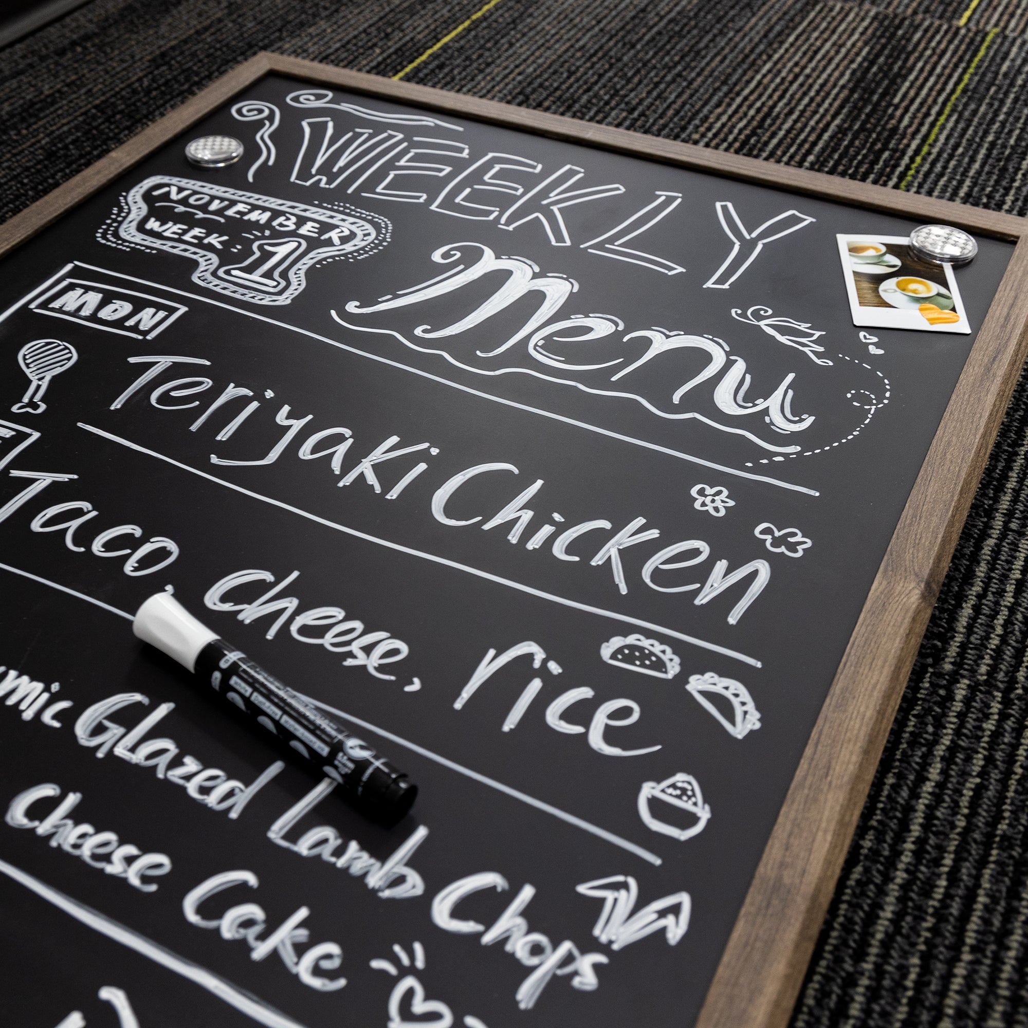 Magnetic Chalkboard 20&quot; x 30&quot; w/ Chalk Marker &amp; Magnets