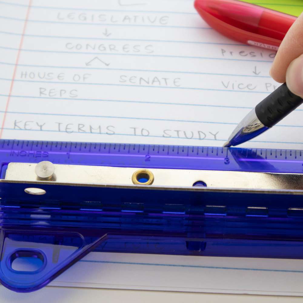 Portable 3-Hole Paper Punch