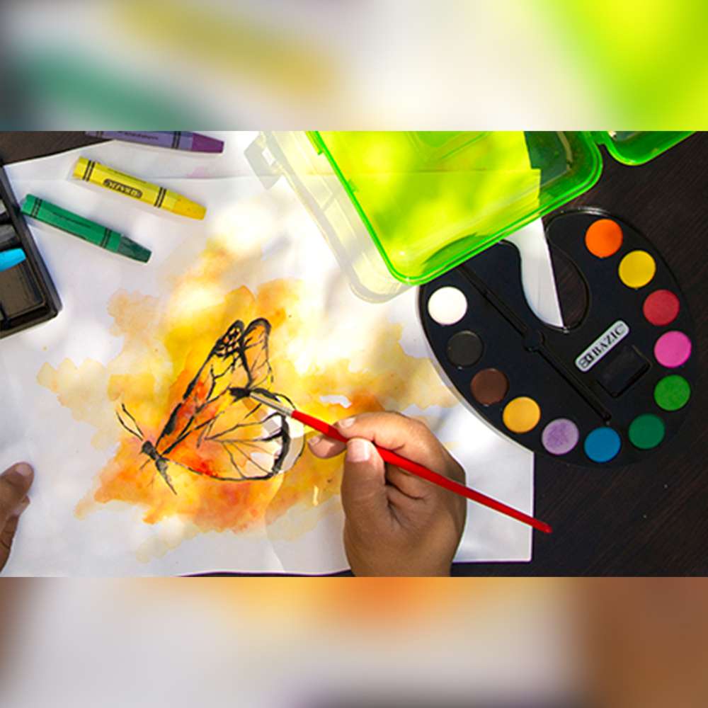 Watercolor w/ Brush 12 Ct.