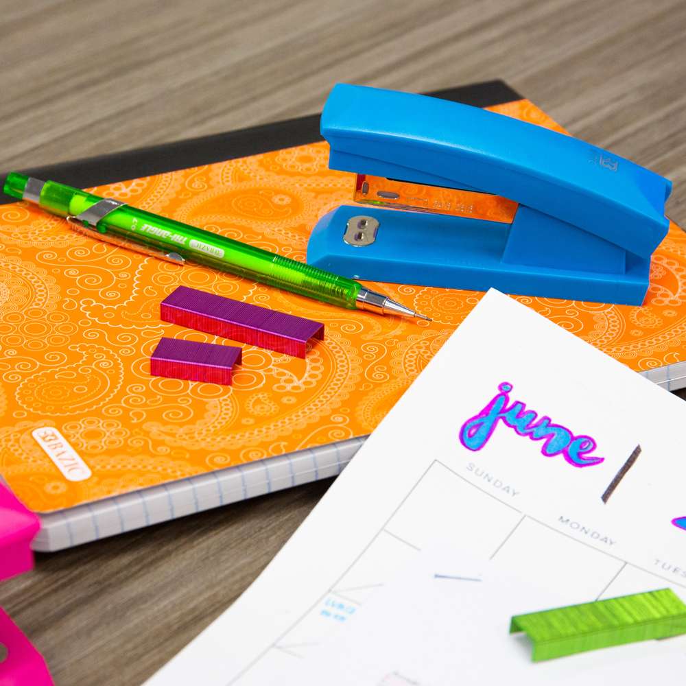 Standard Stapler Bright Color (26/6)