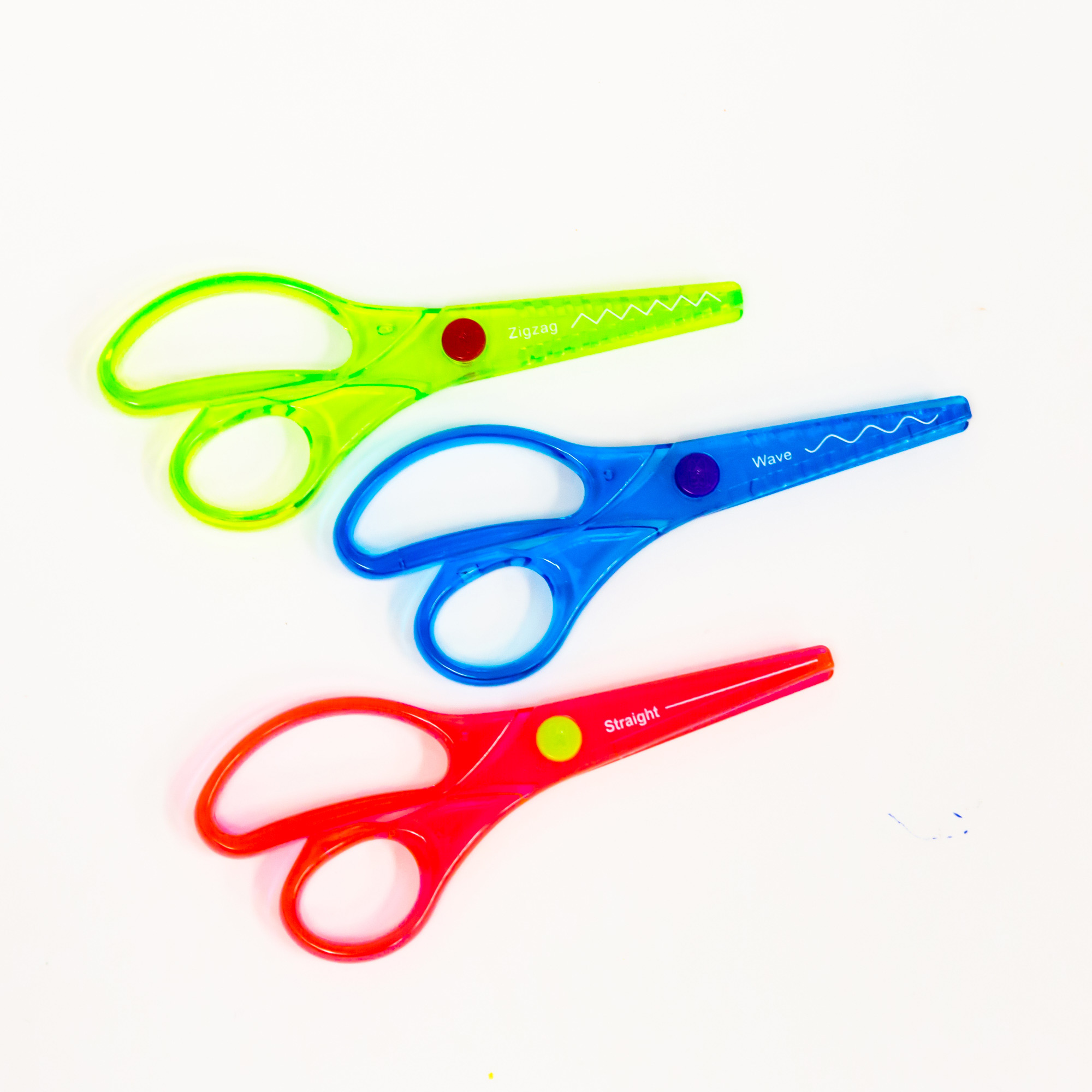 Pack of 2 New Crazy Scissors 5Zig Zag Crazy Edge Scissors For Young Kids